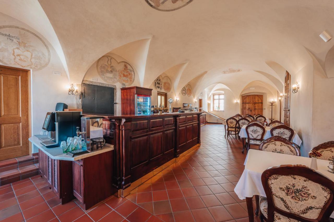 Hotel Zamek Hradek U Susice Esterno foto