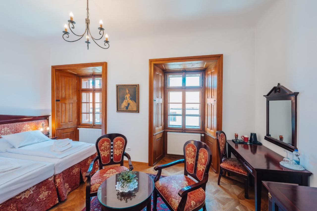 Hotel Zamek Hradek U Susice Esterno foto